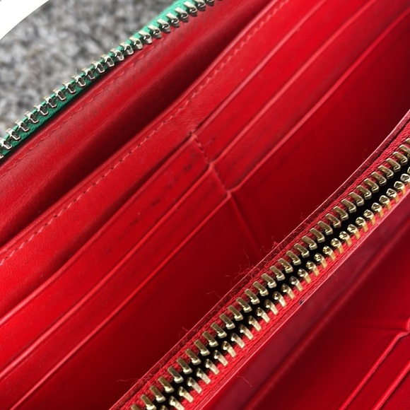 Authentic Christian Louboutin green Pannatone spike wallet limited edition - Picture 12 of 12